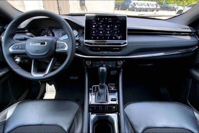 2023 Jeep Compass Altitude