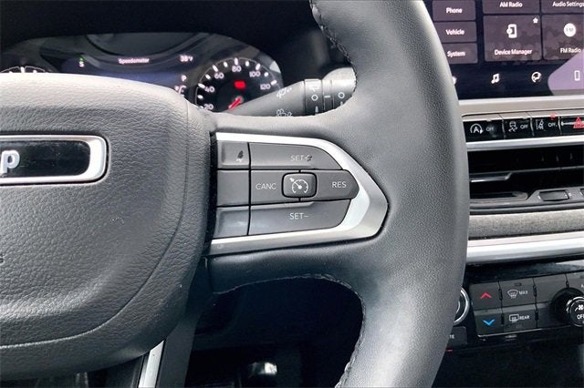 2023 Jeep Compass Latitude Lux