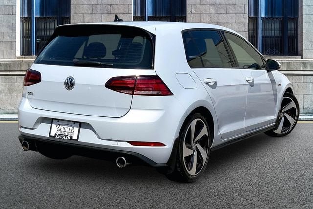 2018 Volkswagen Golf GTI SE