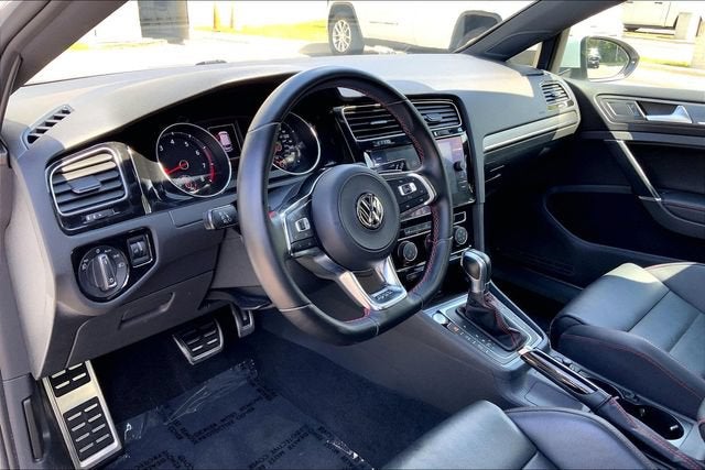 2018 Volkswagen Golf GTI SE