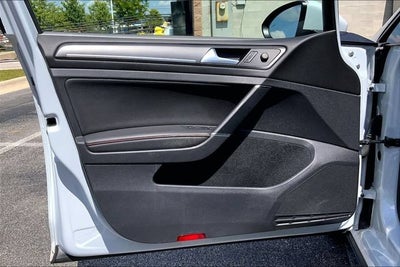 2018 Volkswagen Golf GTI SE