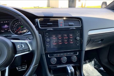 2018 Volkswagen Golf GTI SE