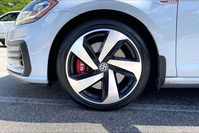 2018 Volkswagen Golf GTI SE