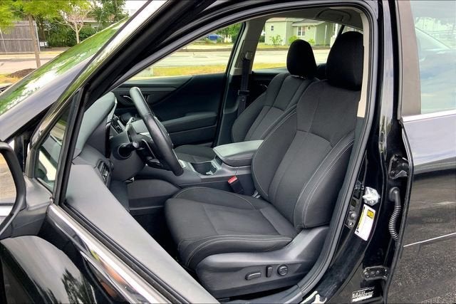 2022 Subaru Legacy Premium