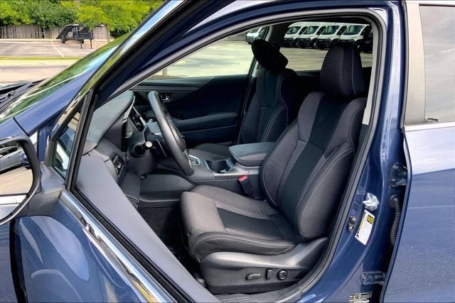 2024 Subaru Outback Premium