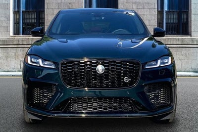 2025 Jaguar F-PACE SVR 575 Edition