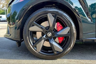 2025 Jaguar F-PACE SVR 575 Edition