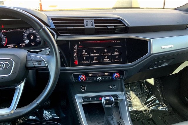 2023 Audi Q3 S line Premium Plus