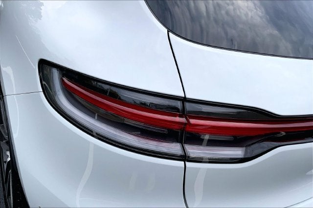 2022 Porsche Macan S