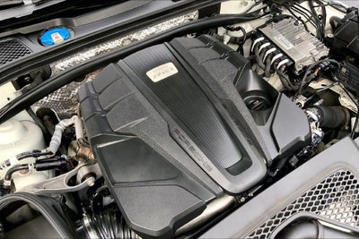 2022 Porsche Macan S
