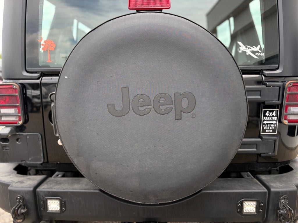 2014 Jeep Wrangler Unlimited Sport Black 3-Piece Hard Top