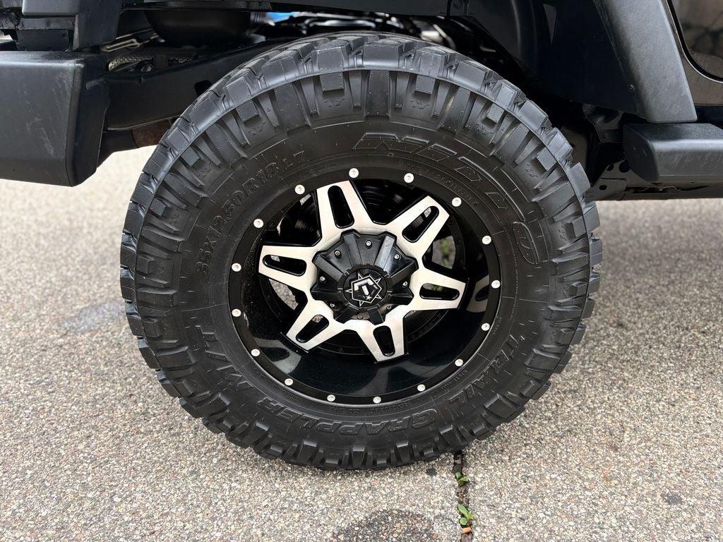 2014 Jeep Wrangler Unlimited Sport Black 3-Piece Hard Top