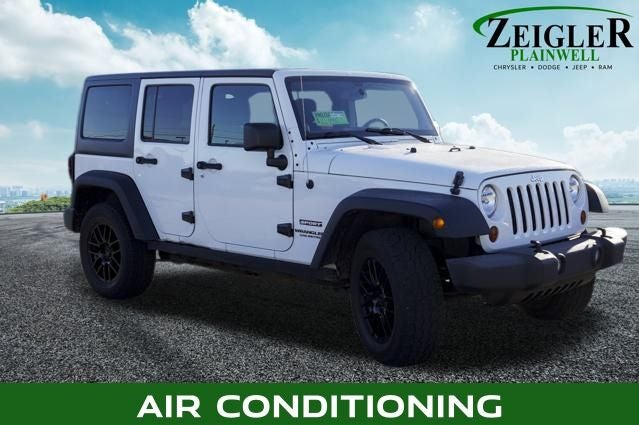 2013 Jeep Wrangler Unlimited Sport Uconnect Voice Command w/Bluetooth
