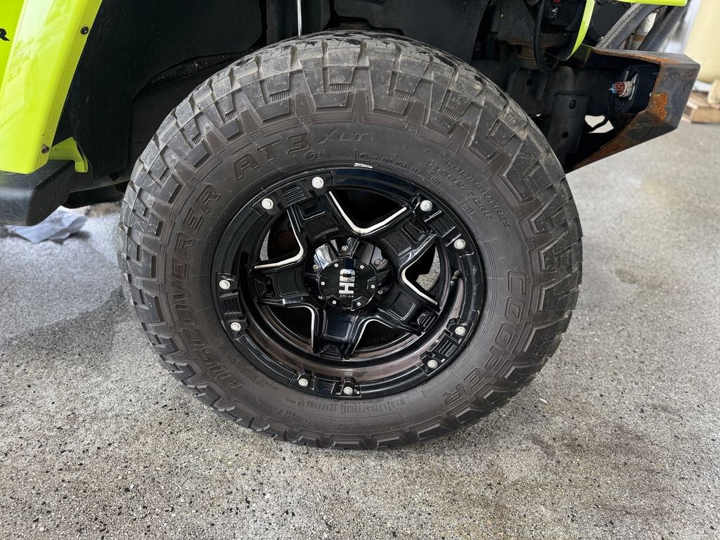 2017 Jeep Wrangler Unlimited Sahara Connectivity Group
