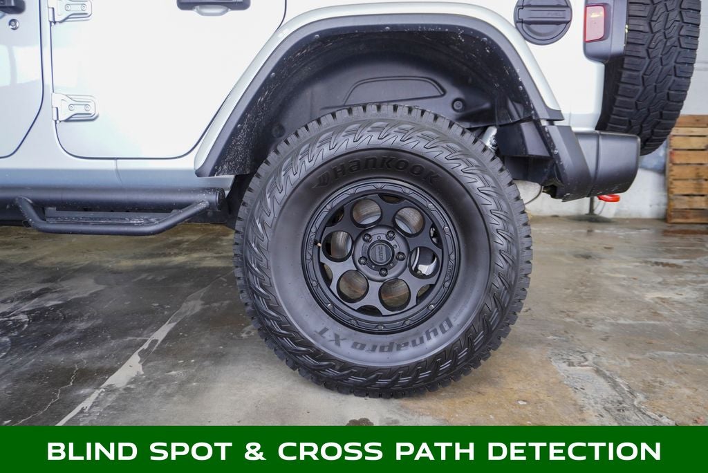 2023 Jeep Wrangler Rubicon Navigation System & ParkView Rear Back-Up Camera