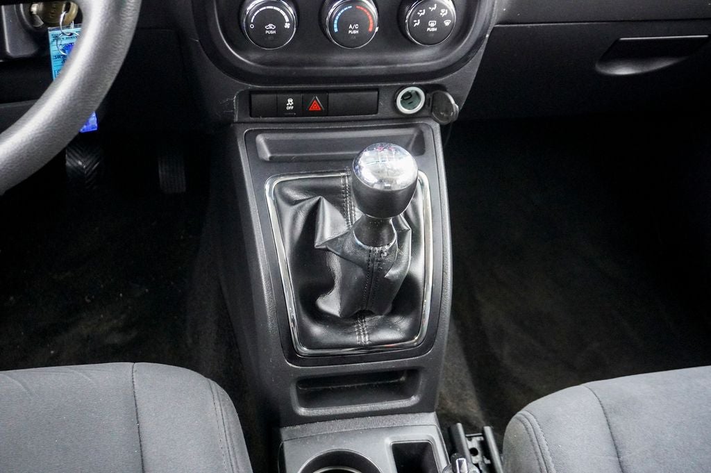 2016 Jeep Patriot Sport Hands Free Blue Tooth & Backup Camera