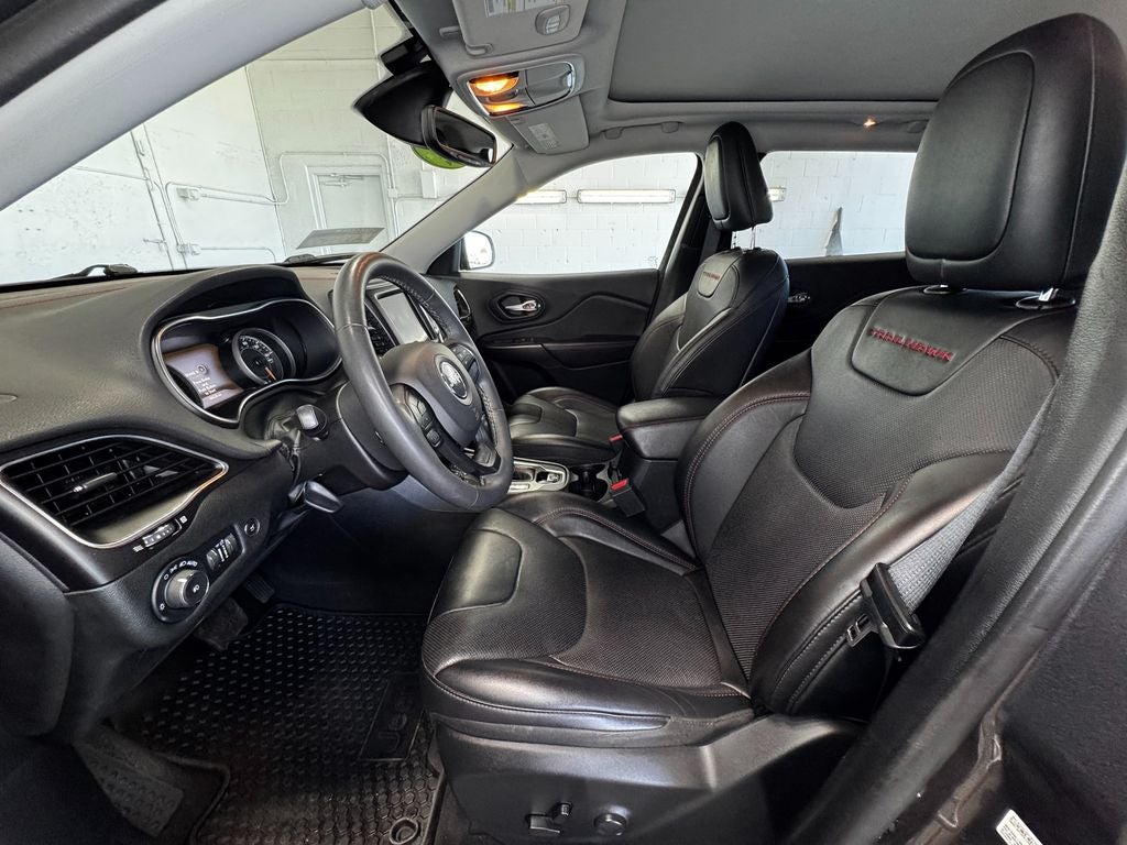 2022 Jeep Cherokee Trailhawk Sunroof