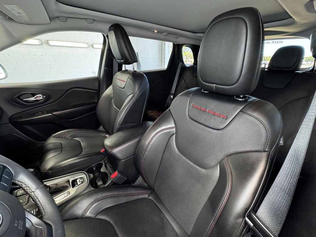 2022 Jeep Cherokee Trailhawk Sunroof