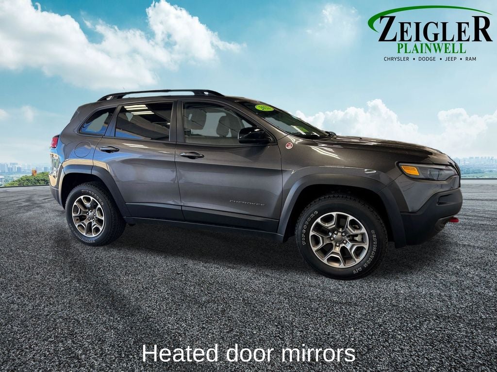 2022 Jeep Cherokee Trailhawk Sunroof