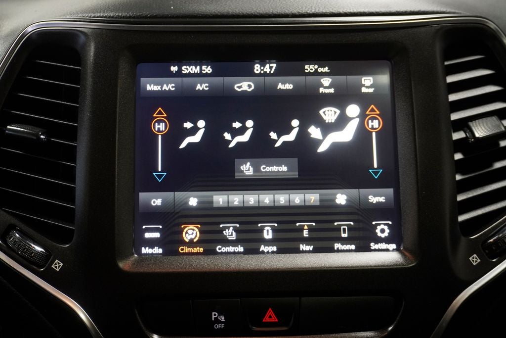 2020 Jeep Cherokee Trailhawk Navigation System & Full Sunroof