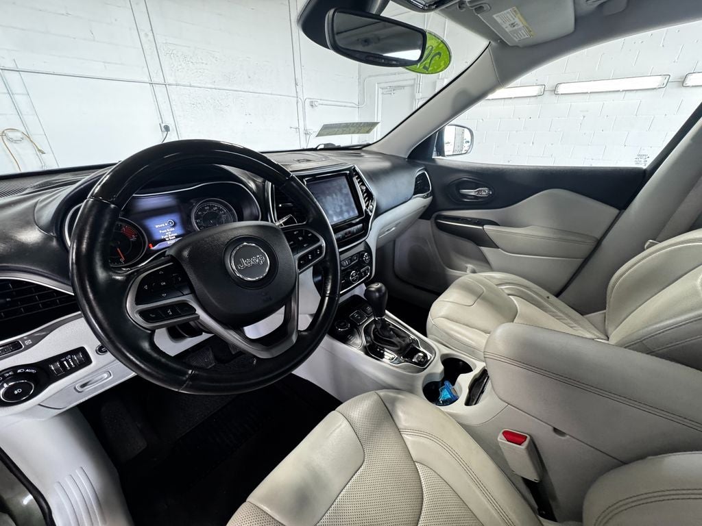 2019 Jeep Cherokee Overland Sunroof