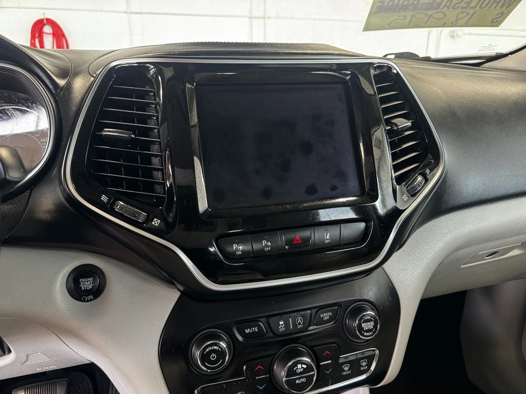 2019 Jeep Cherokee Overland Sunroof
