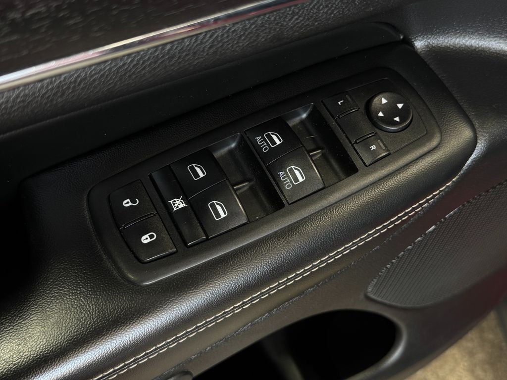2015 Jeep Grand Cherokee Limited Power Sunroof