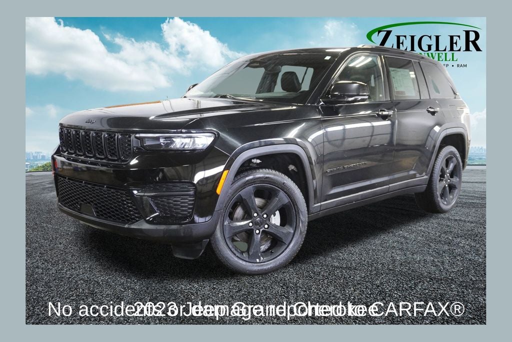 2023 Jeep Grand Cherokee Altitude X Power Sunroof & Capri Leatherette/Suede Seats