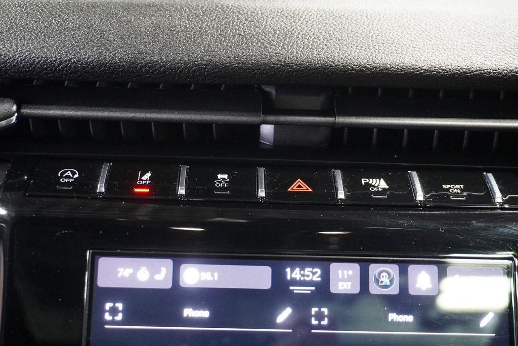 2023 Jeep Grand Cherokee Altitude X Power Sunroof & Capri Leatherette/Suede Seats