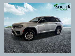 2023 Jeep Grand Cherokee Laredo Luxury Tech Group I