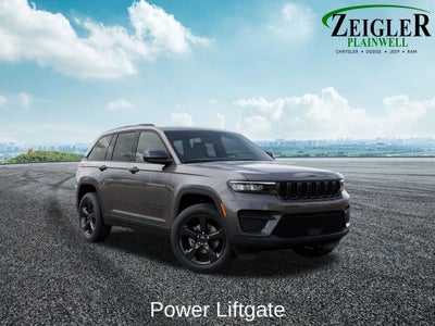 2025 Jeep Grand Cherokee Laredo 4x4