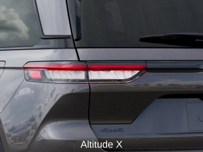 2025 Jeep Grand Cherokee Laredo 4x4