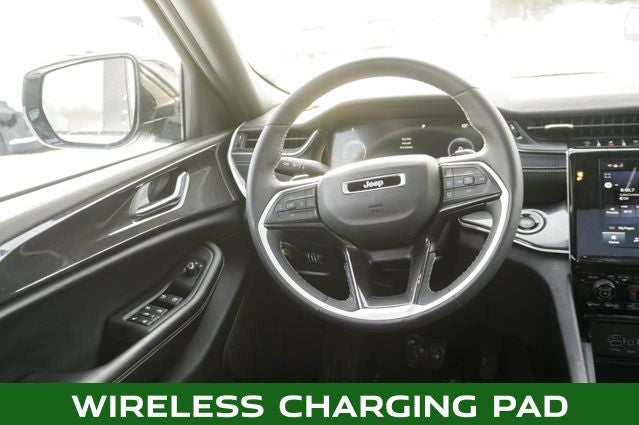 2023 Jeep Grand Cherokee Altitude X Power Sunroof & ParkView Rear Back-Up Camera