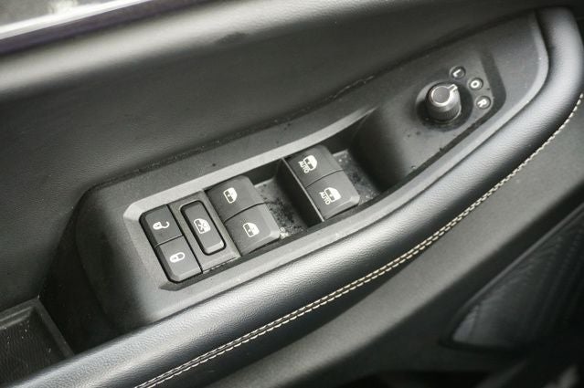 2023 Jeep Grand Cherokee Altitude X Power Sunroof & ParkView Rear Back-Up Camera