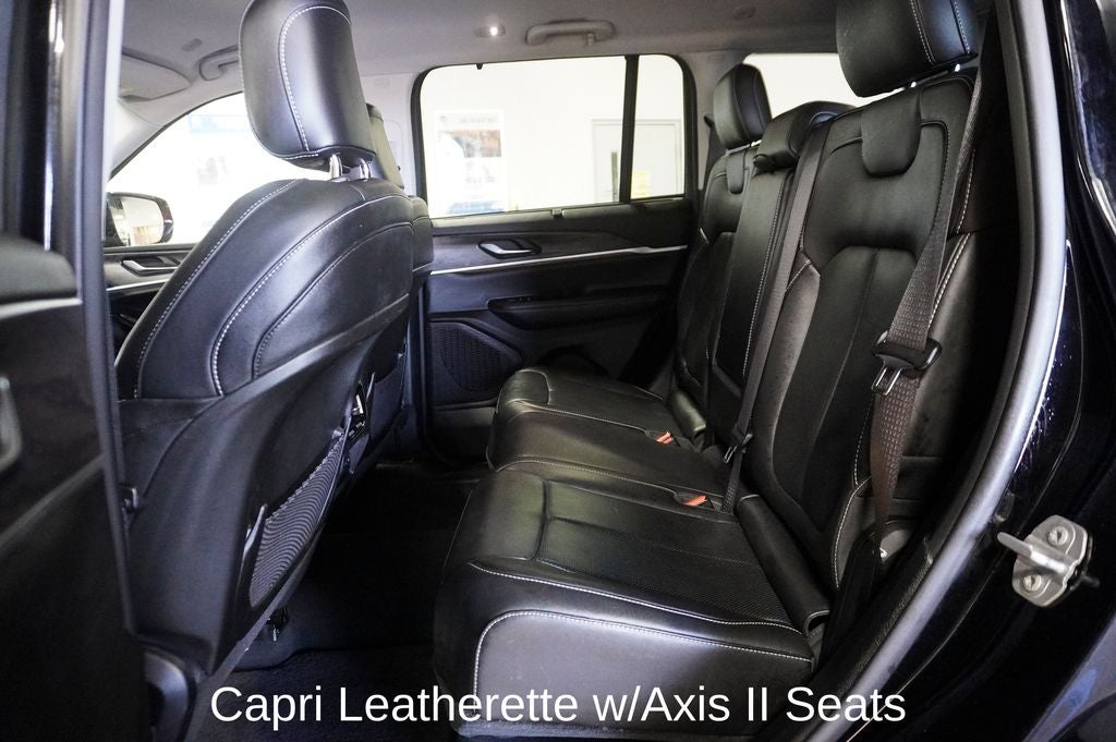 2023 Jeep Grand Cherokee Limited Navigation System & Surround View Camera System