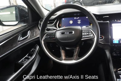 2023 Jeep Grand Cherokee Limited Navigation System & ParkView Rear Back-Up Camera