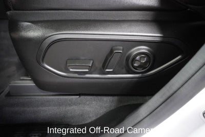 2023 Jeep Grand Cherokee Limited Navigation System & ParkView Rear Back-Up Camera