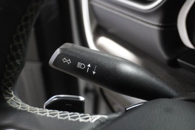 2023 Jeep Grand Cherokee Limited Navigation System & ParkView Rear Back-Up Camera