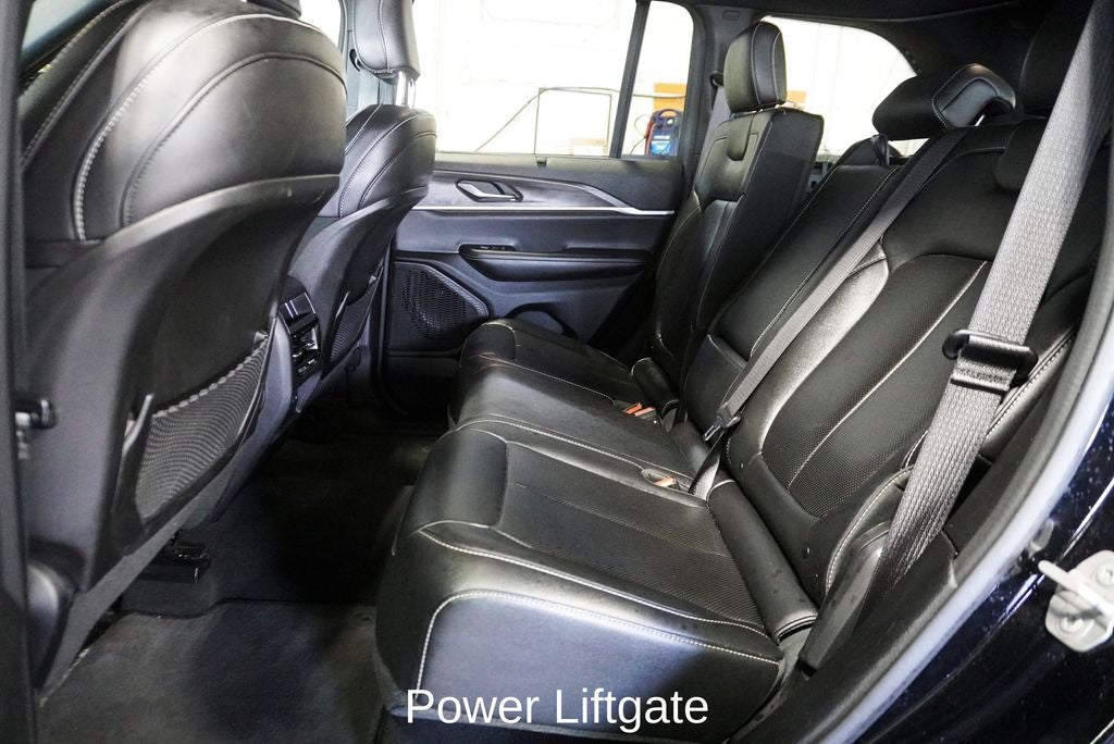 2024 Jeep Grand Cherokee Limited Navigation System & Dual-Pane Panoramic Sunroof