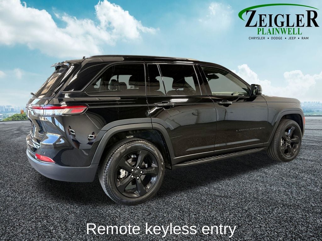 2024 Jeep Grand Cherokee Limited Panoramic Sunroof