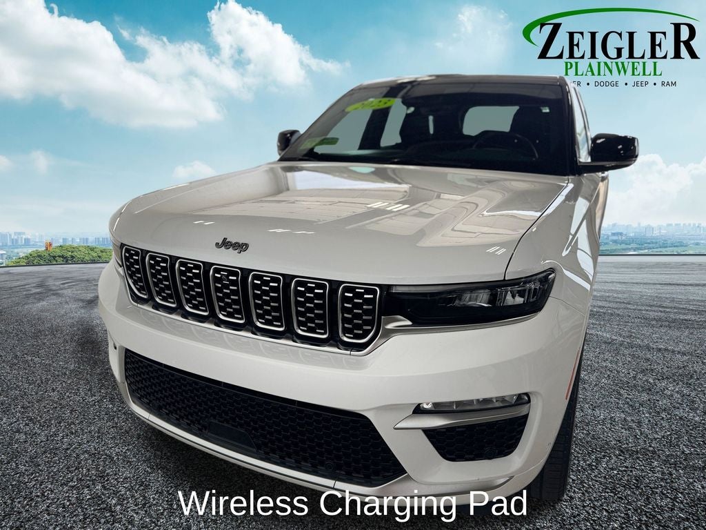 2023 Jeep Grand Cherokee Summit Power moonroof