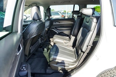 2022 Jeep Grand Cherokee L Limited Apple CarPlay & Google Android Auto