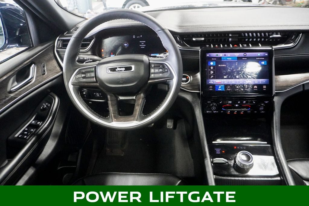 2024 Jeep Grand Cherokee L Limited Navigation System & Dual-Pane Panoramic Sunroof