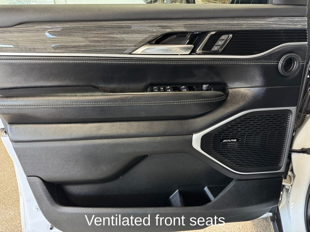 2022 Jeep Wagoneer Series II Navigation System