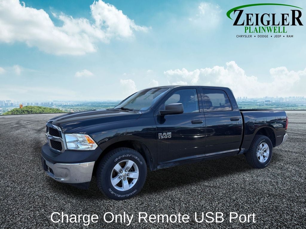 2017 RAM 1500 Tradesman Integrated Voice Command w/Bluetooth
