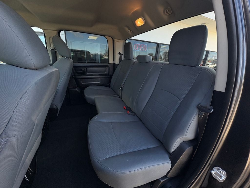 2017 RAM 1500 Tradesman Integrated Voice Command w/Bluetooth