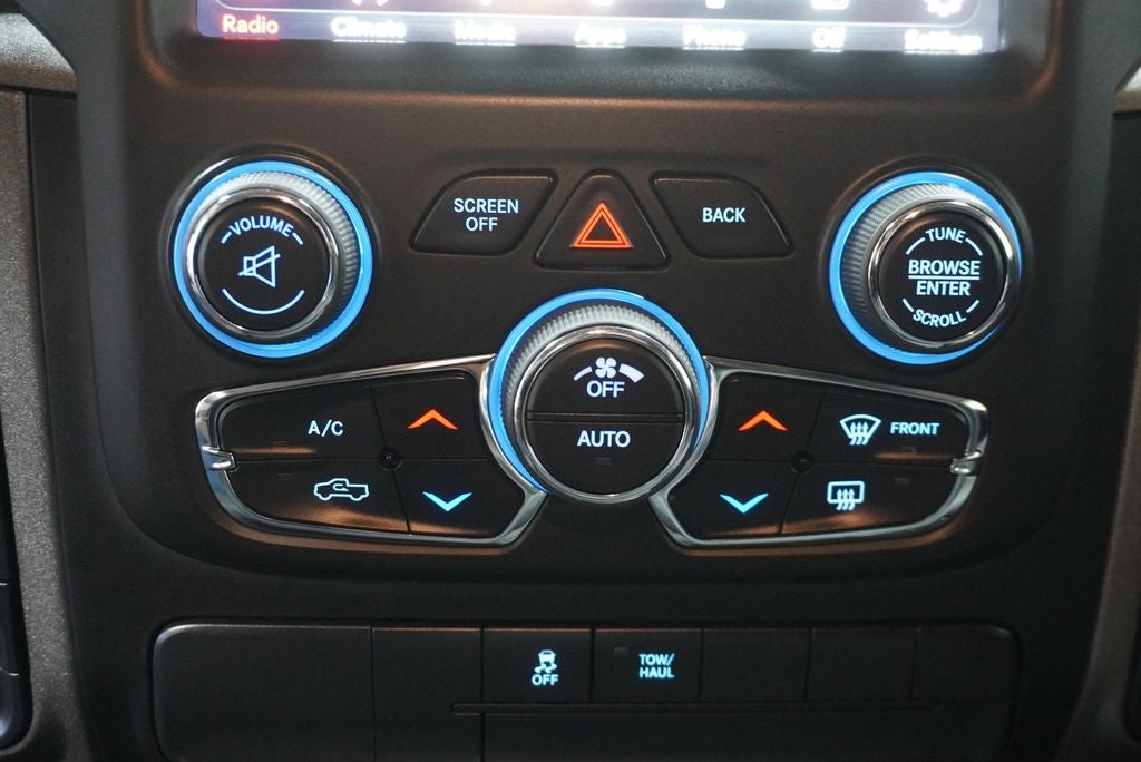 2019 RAM 1500 Classic Express ParkView Rear Back-Up Camera & Integrated Voice Co