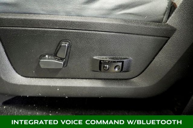 2017 RAM 1500 Big Horn Navigation & ParkView Rear Back-Up Camera