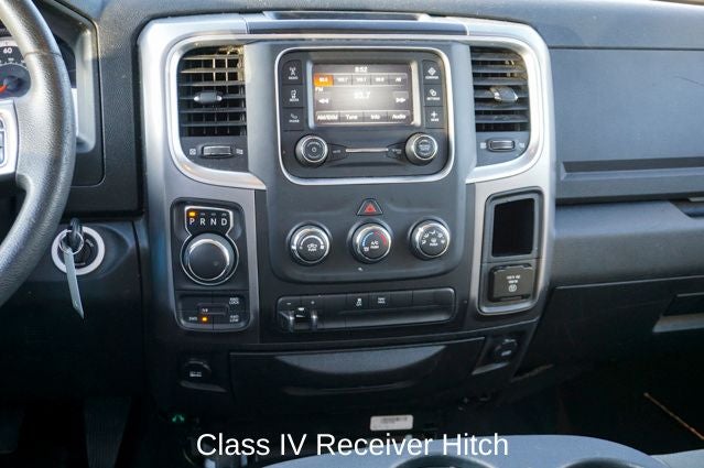 2022 RAM 1500 Classic SLT Integrated Voice Command w/Bluetooth & ParkView Re