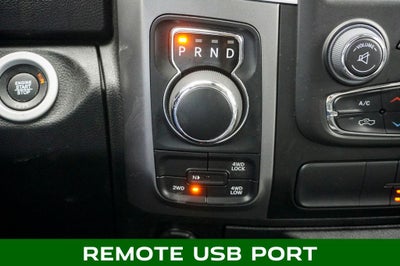 2022 RAM 1500 Classic SLT ParkView Rear Back-Up Camera &Integrated Voice Com